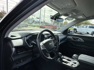 2021 Chevrolet Traverse LT Leather
