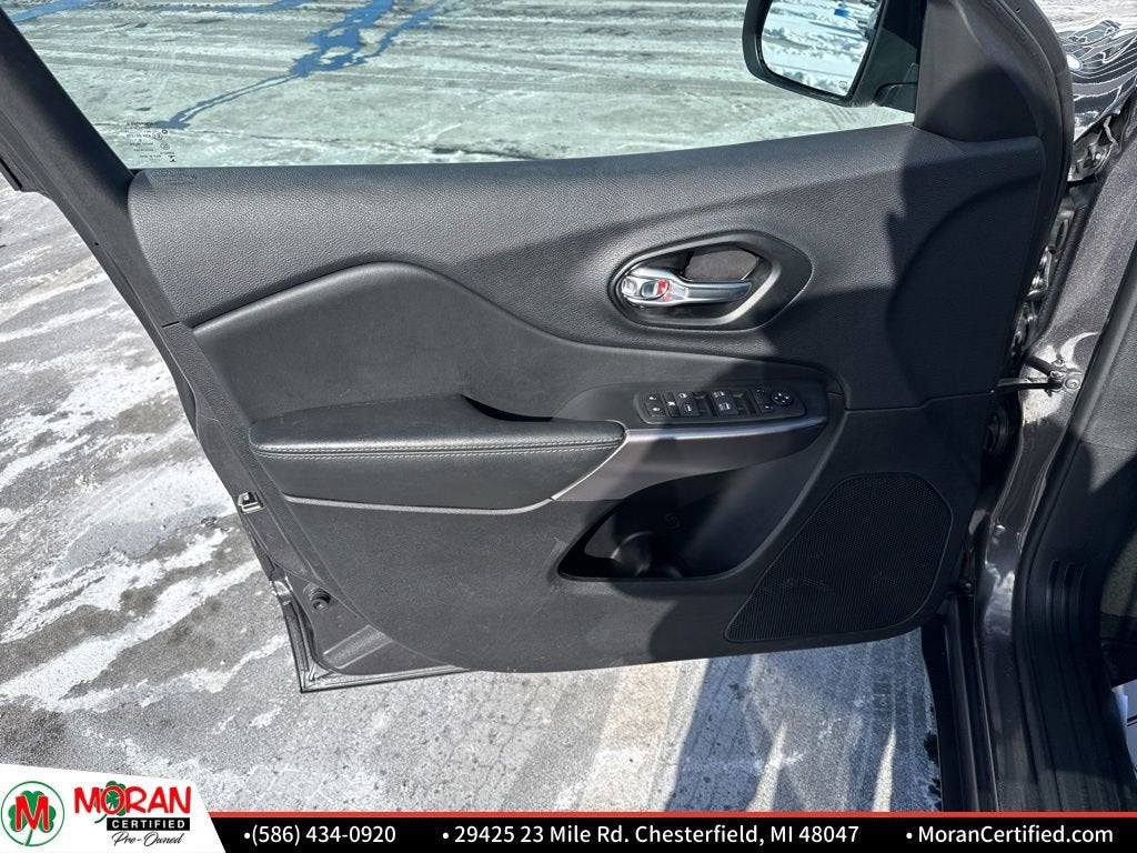 2022 Jeep Cherokee Latitude Lux 4x4