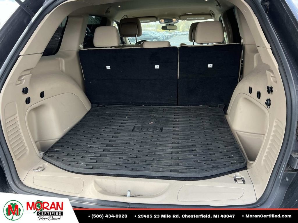 2021 Jeep Grand Cherokee Laredo E 4x4