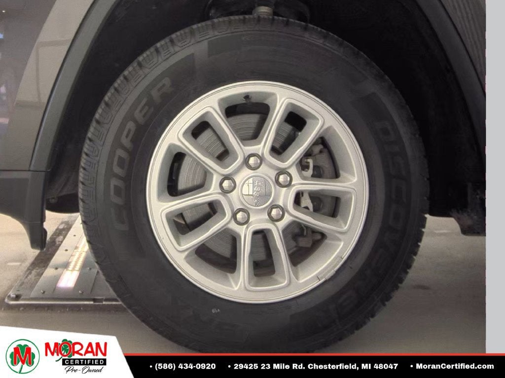 2020 Jeep Grand Cherokee Laredo E