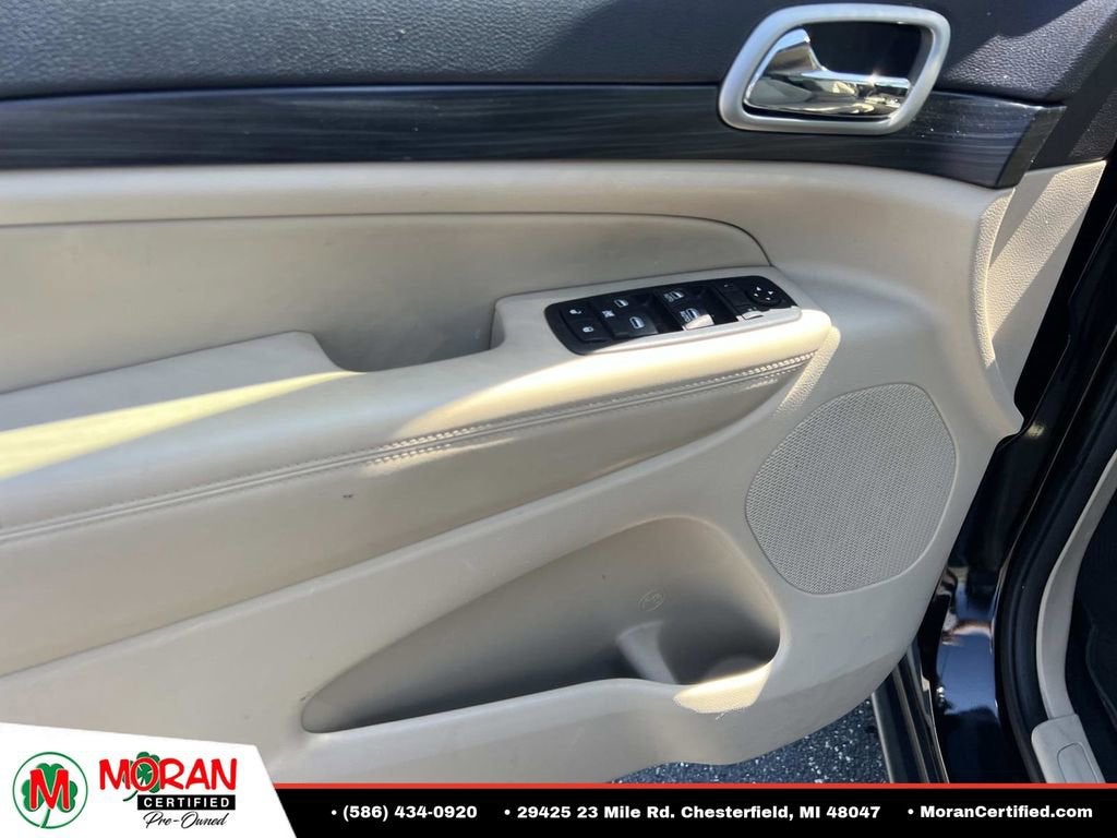2019 Jeep Grand Cherokee Laredo E 4x4