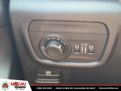 2023 Jeep Grand Cherokee Laredo 4x4