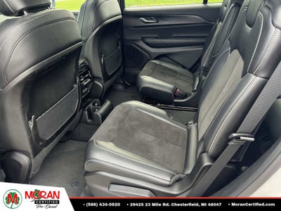 2024 Jeep Grand Cherokee L Altitude X 4x4