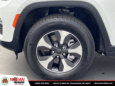 2025 Jeep Grand Cherokee 4xe Base