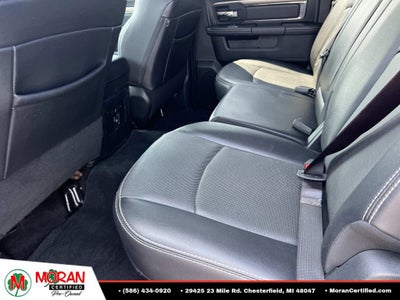 2017 RAM 1500 Night Crew Cab 4x4 5'7" Box
