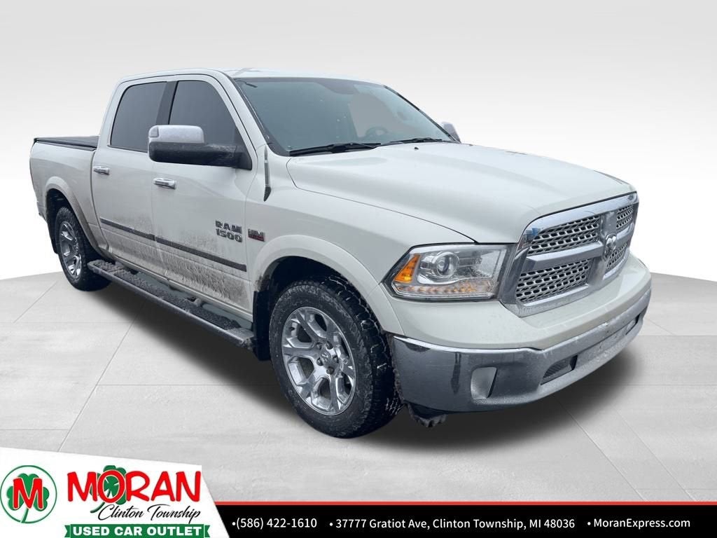 2017 RAM 1500 Laramie Crew Cab 4x4 5'7" Box