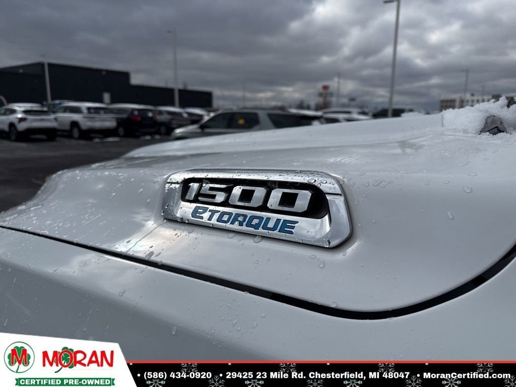 2022 RAM 1500 Big Horn Crew Cab 4x4 5'7" Box