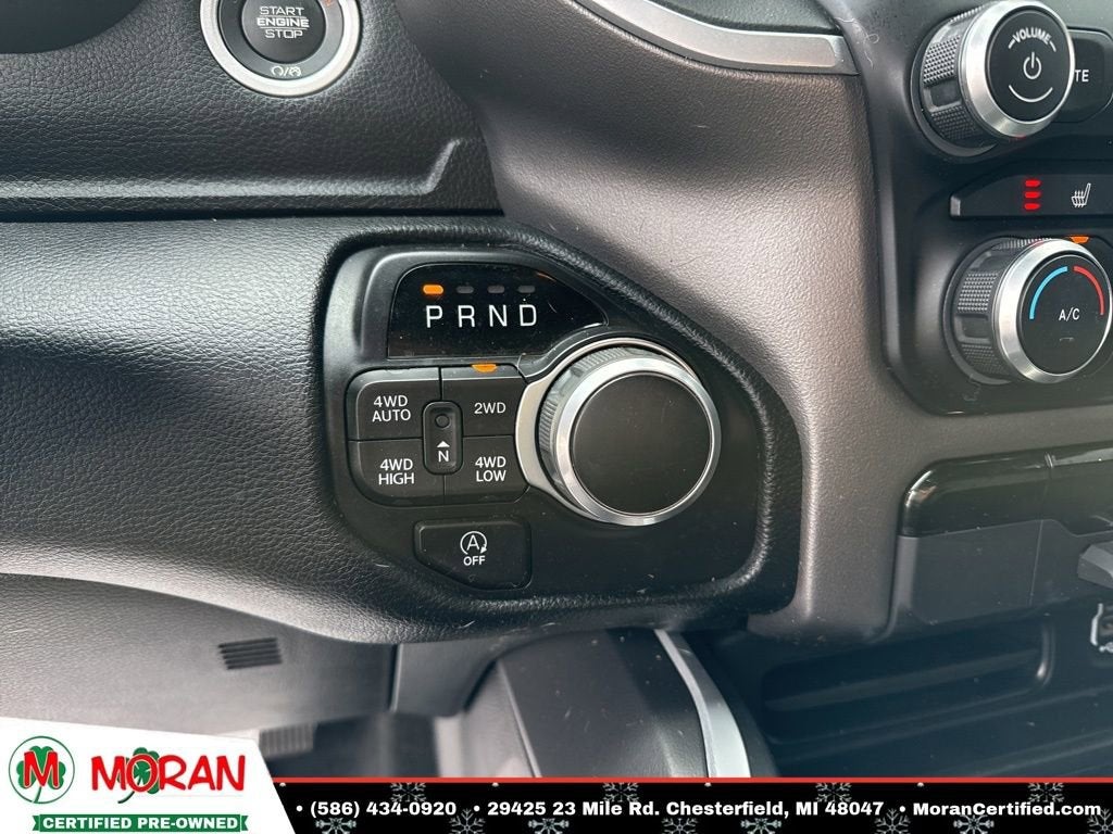 2022 RAM 1500 Big Horn Crew Cab 4x4 5'7" Box