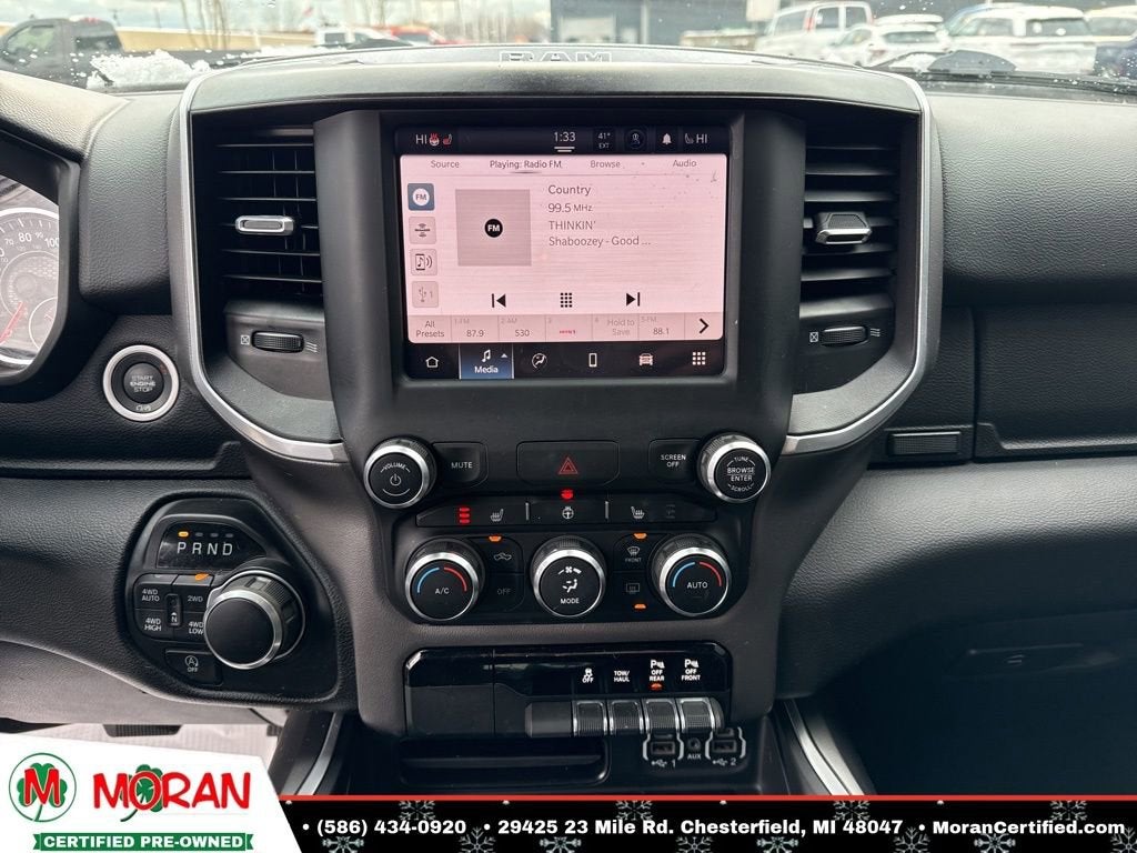 2022 RAM 1500 Big Horn Crew Cab 4x4 5'7" Box