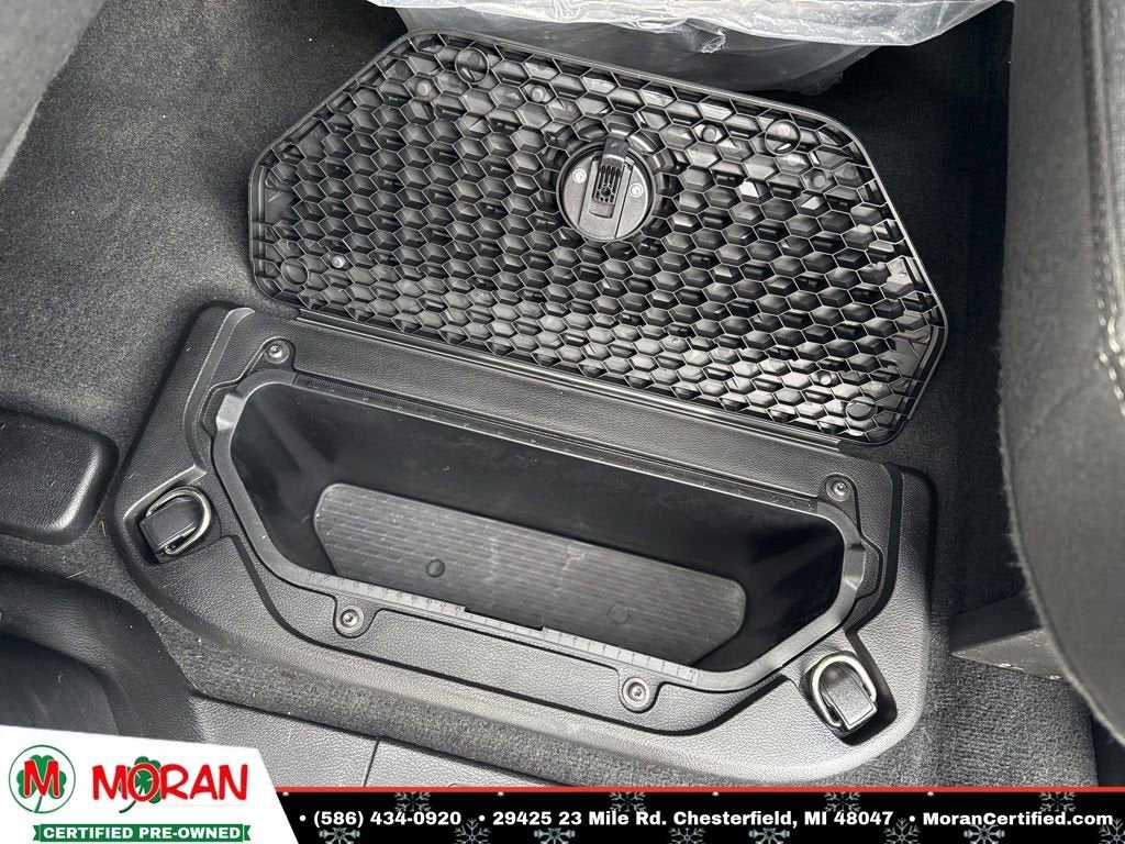 2022 RAM 1500 Big Horn Crew Cab 4x4 5'7" Box