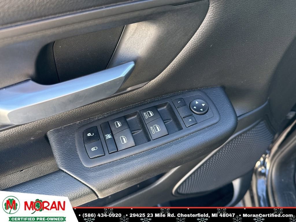 2024 RAM 1500 Tradesman Crew Cab 4x4 5'7" Box