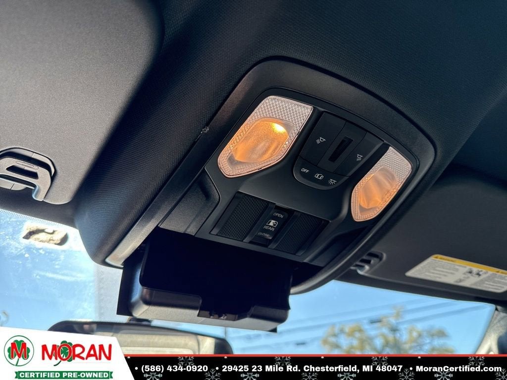 2024 RAM 1500 Tradesman Crew Cab 4x4 5'7" Box