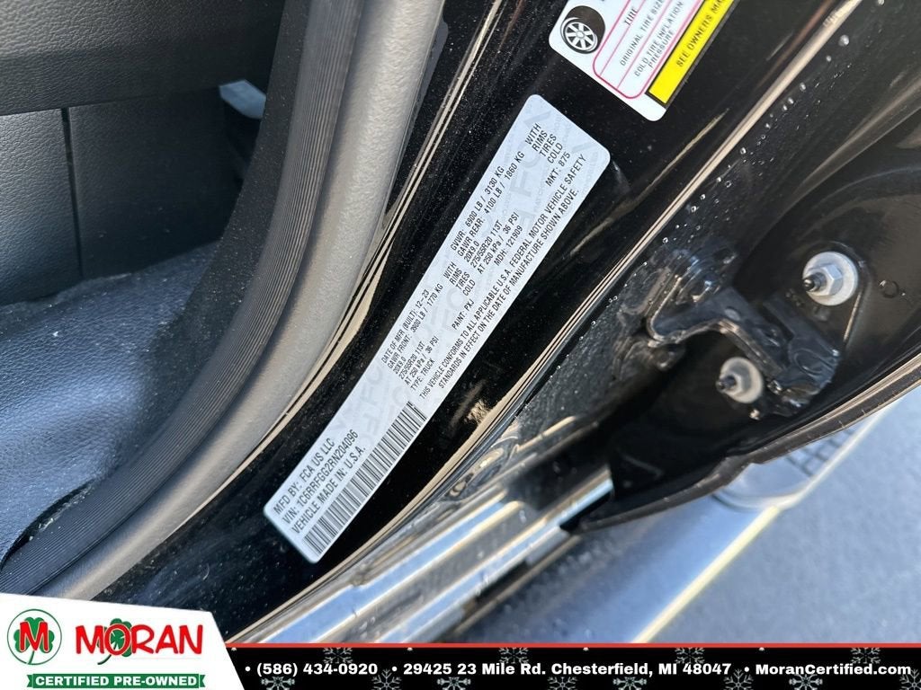 2024 RAM 1500 Tradesman Crew Cab 4x4 5'7" Box