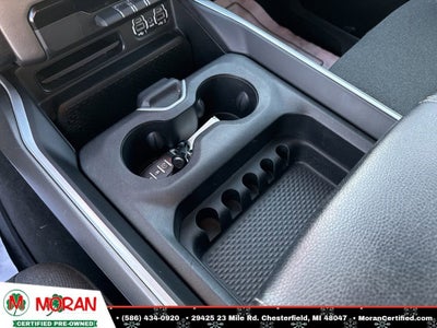 2020 RAM 1500 Big Horn Crew Cab 4x4 5'7" Box