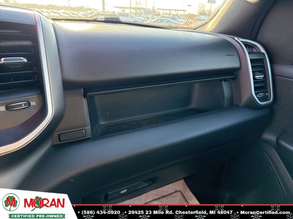 2020 RAM 1500 Big Horn Crew Cab 4x4 5'7" Box