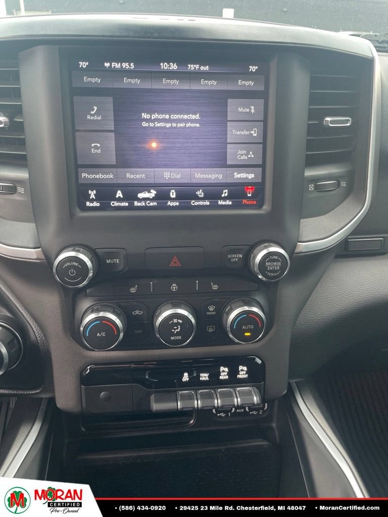 2020 RAM 1500 Big Horn Crew Cab 4x4 5'7" Box