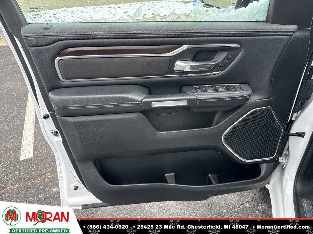 2022 RAM 1500 Laramie Crew Cab 4x4 5'7" Box