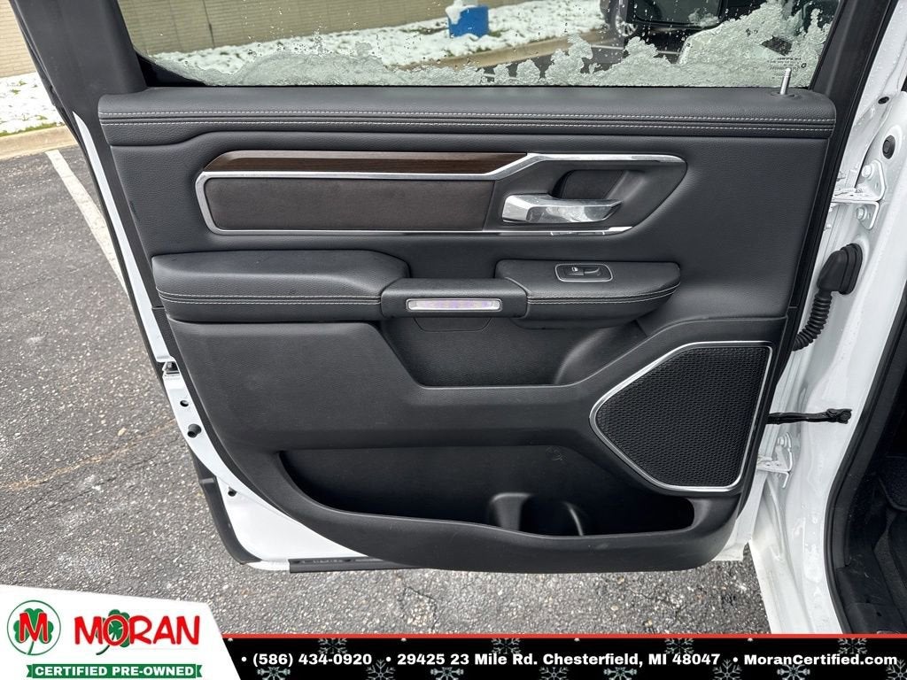 2022 RAM 1500 Laramie Crew Cab 4x4 5'7" Box