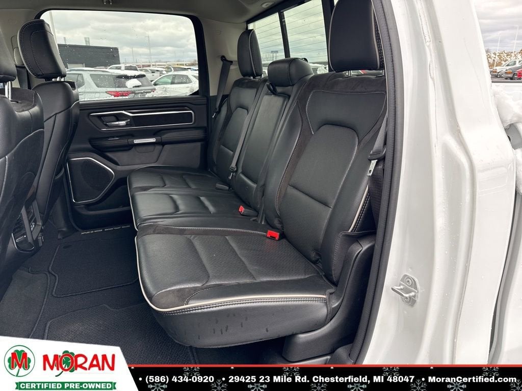 2022 RAM 1500 Laramie Crew Cab 4x4 5'7" Box