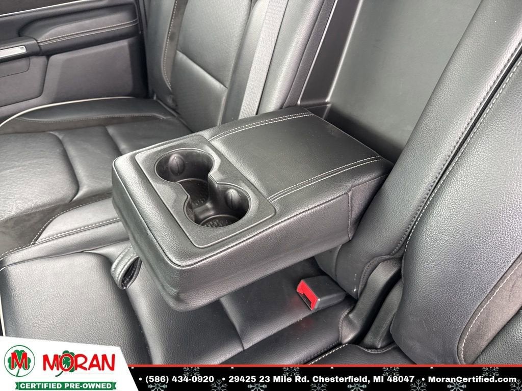 2022 RAM 1500 Laramie Crew Cab 4x4 5'7" Box