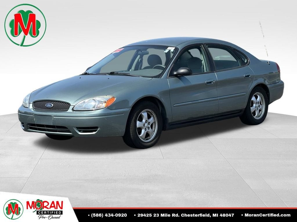 2005 Ford Taurus SE