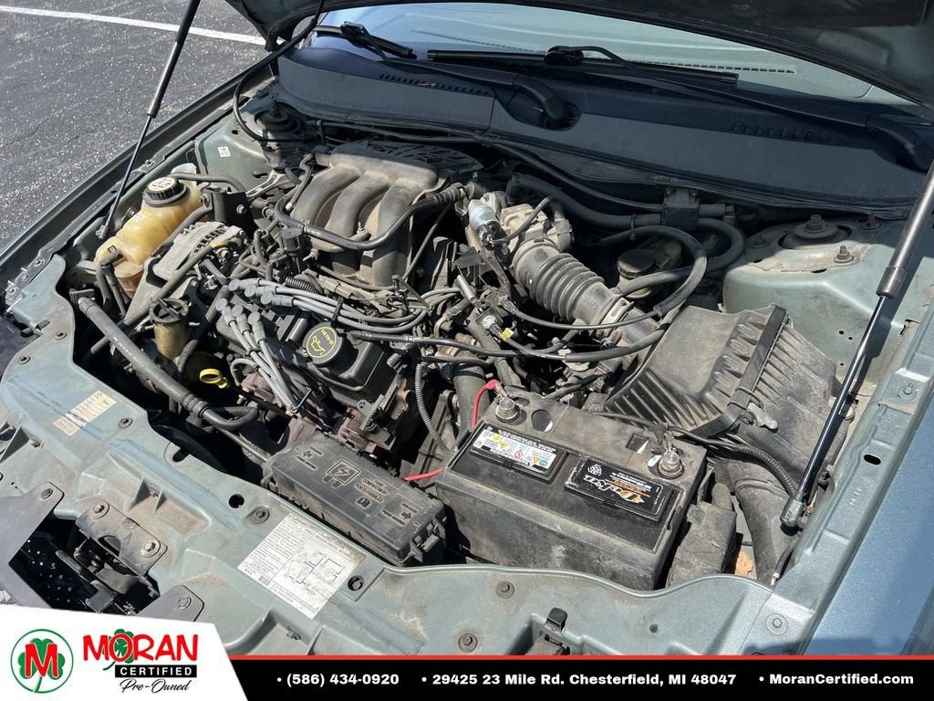 2005 Ford Taurus SE