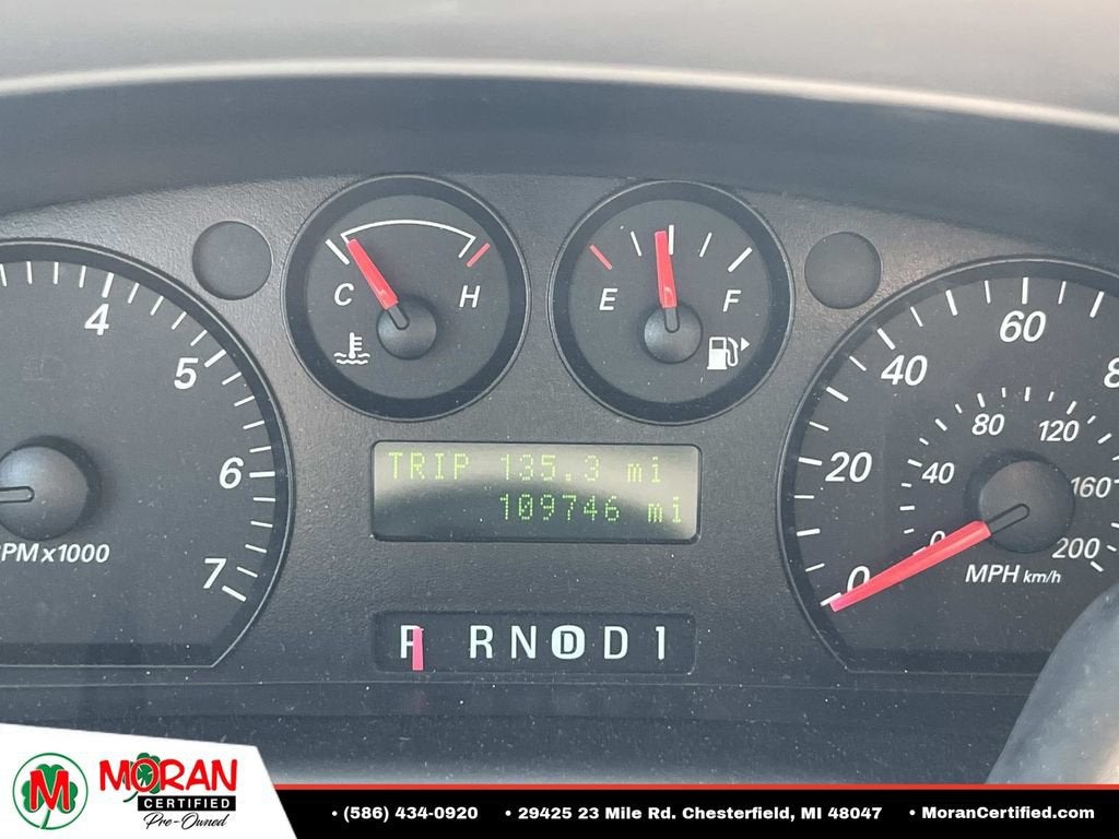 2005 Ford Taurus SE