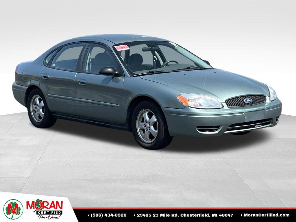 2005 Ford Taurus SE