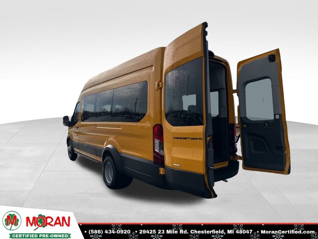 2026 Ford Transit Passenger Wagon XL