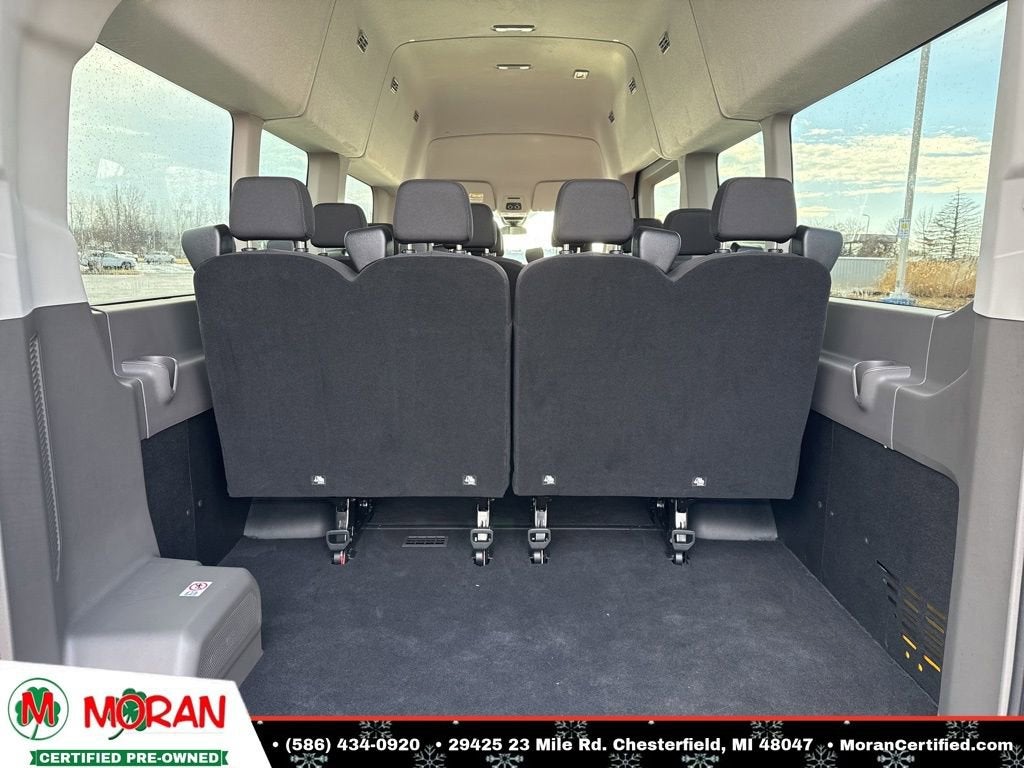 2026 Ford Transit Passenger Wagon XL