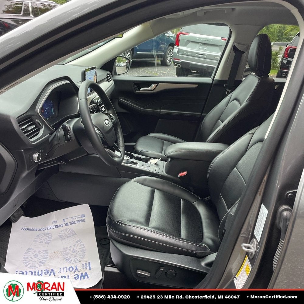 2022 Ford Escape SEL