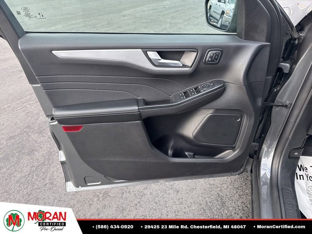 2025 Ford Escape Platinum