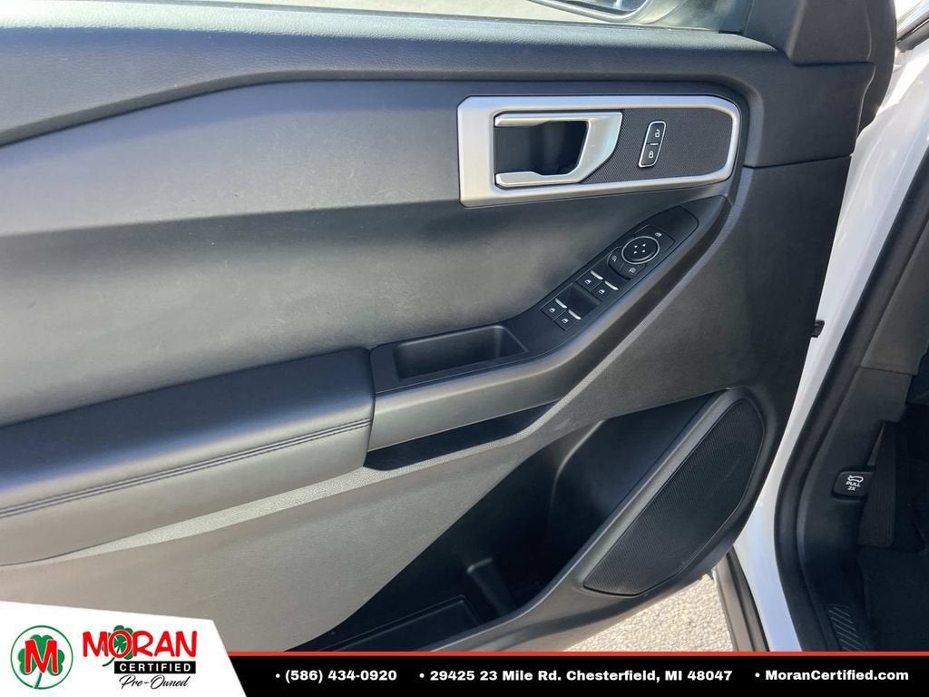 2020 Ford Explorer Base