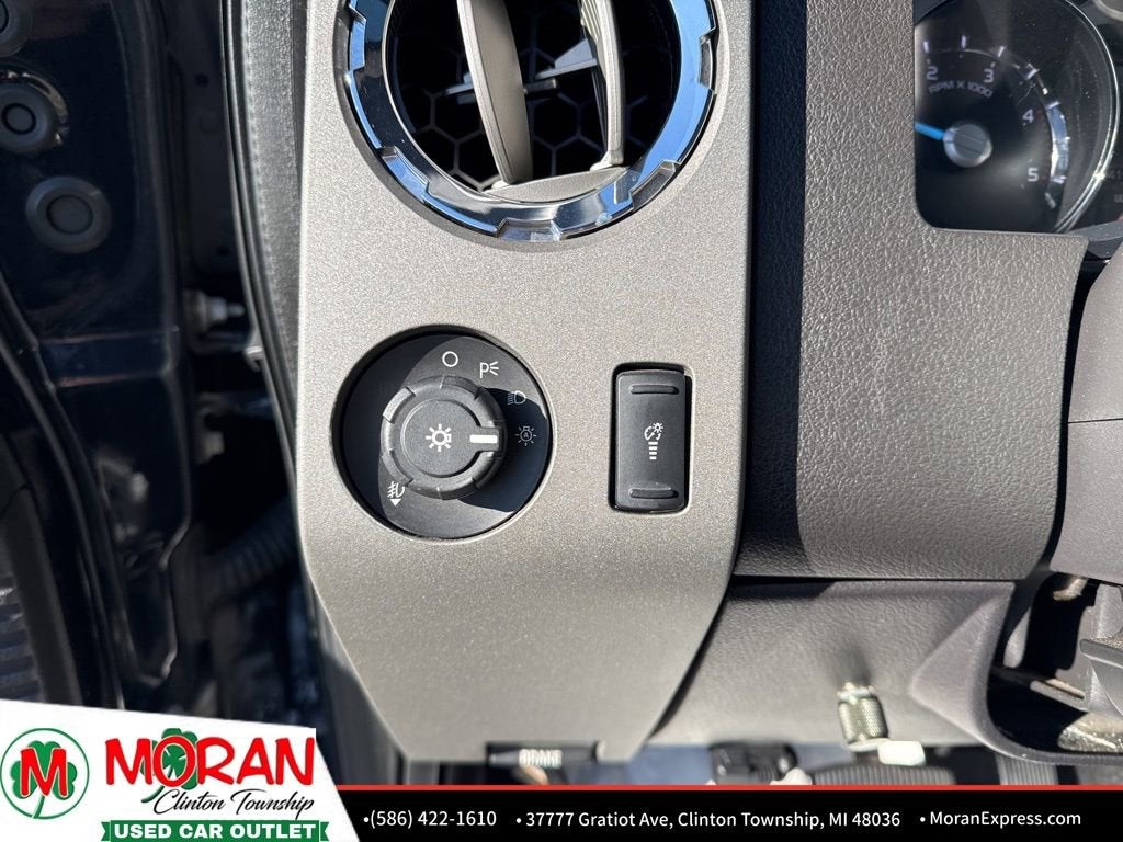 2012 Ford Super Duty F-250 SRW XL