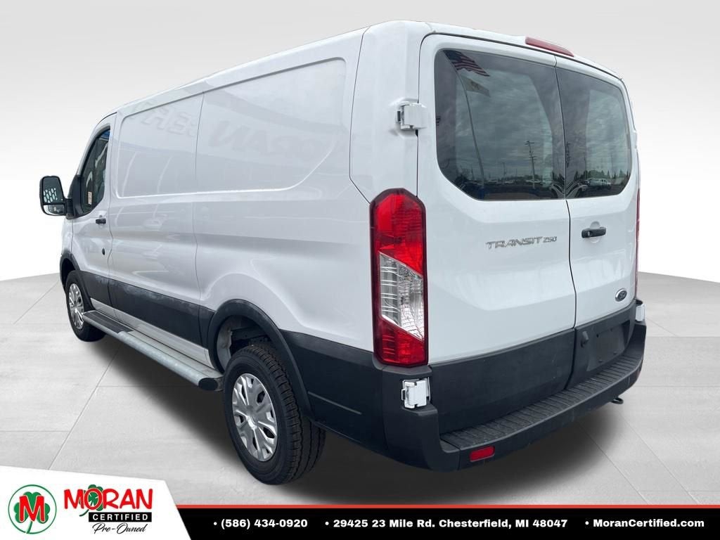 2025 Ford Transit Cargo Van Base