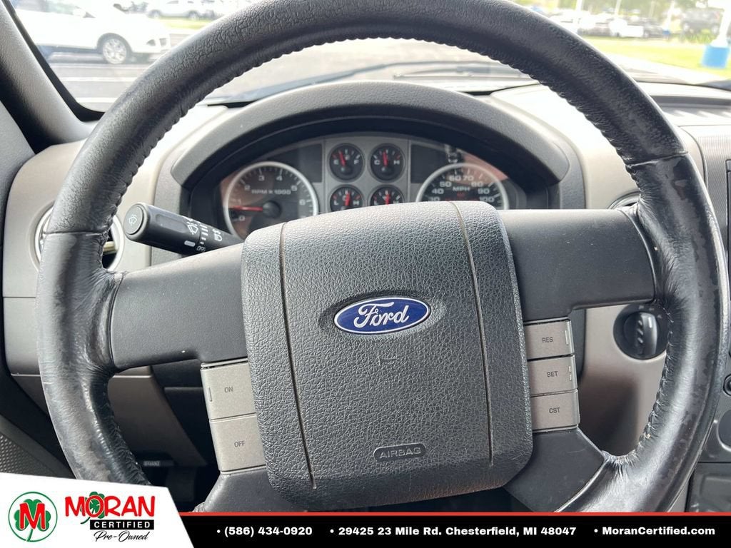 2004 Ford F-150 XLT