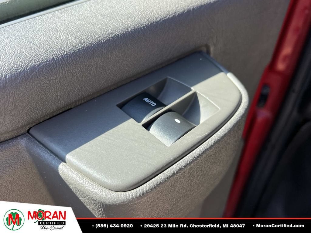 2019 Chevrolet Express Passenger 2500 LS