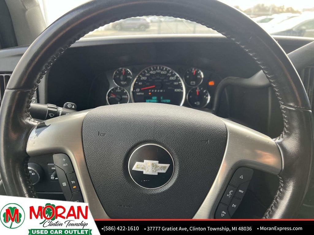 2017 Chevrolet Express Passenger 3500 LT