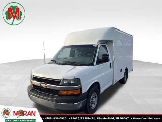 2017 Chevrolet Express Cutaway 3500 Work Van
