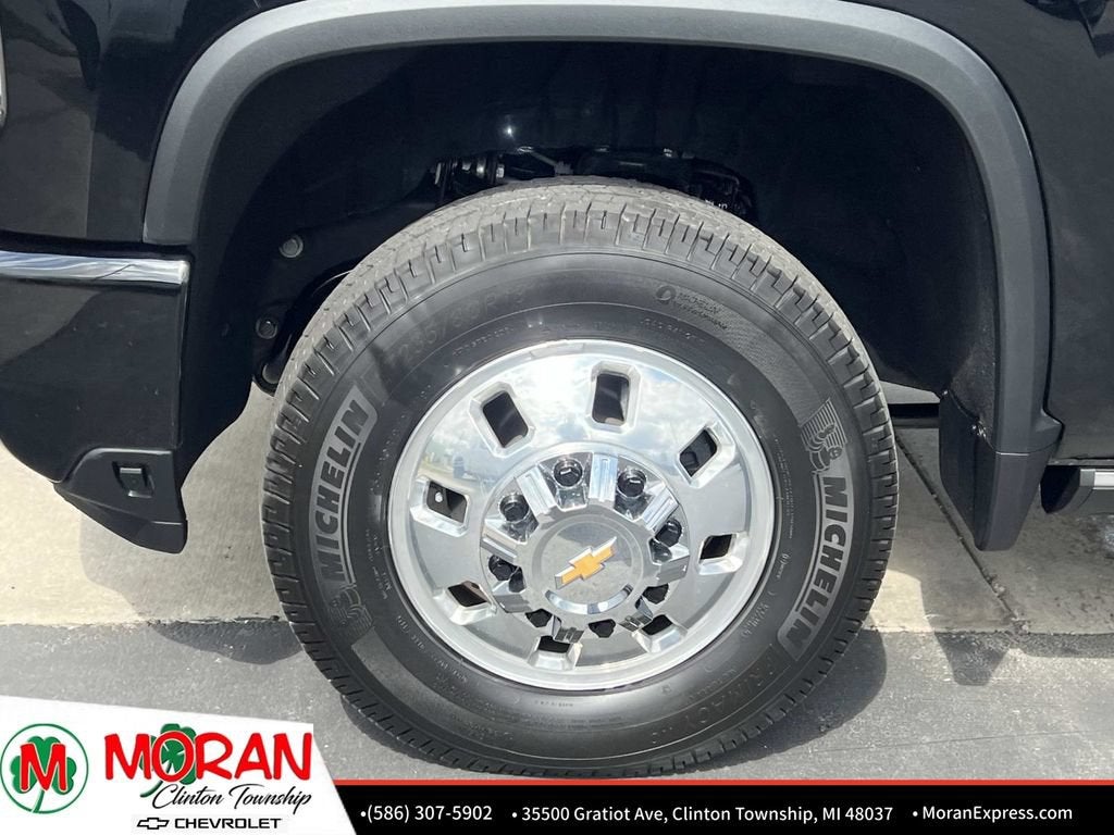 2026 Chevrolet Silverado 3500HD High Country - Photo 11
