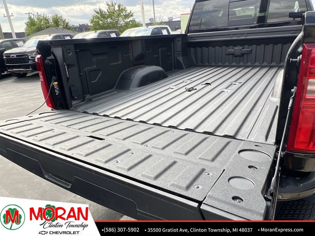 2026 Chevrolet Silverado 3500HD High Country - Photo 13