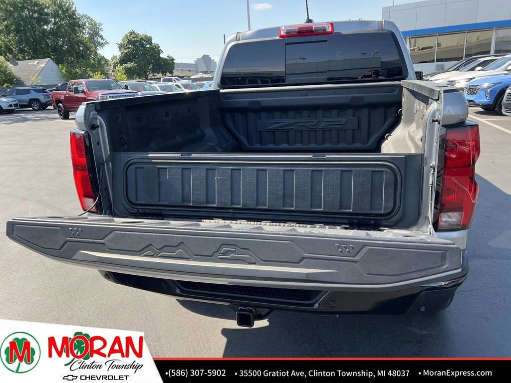 2024 Chevrolet Colorado ZR2 - Photo 13