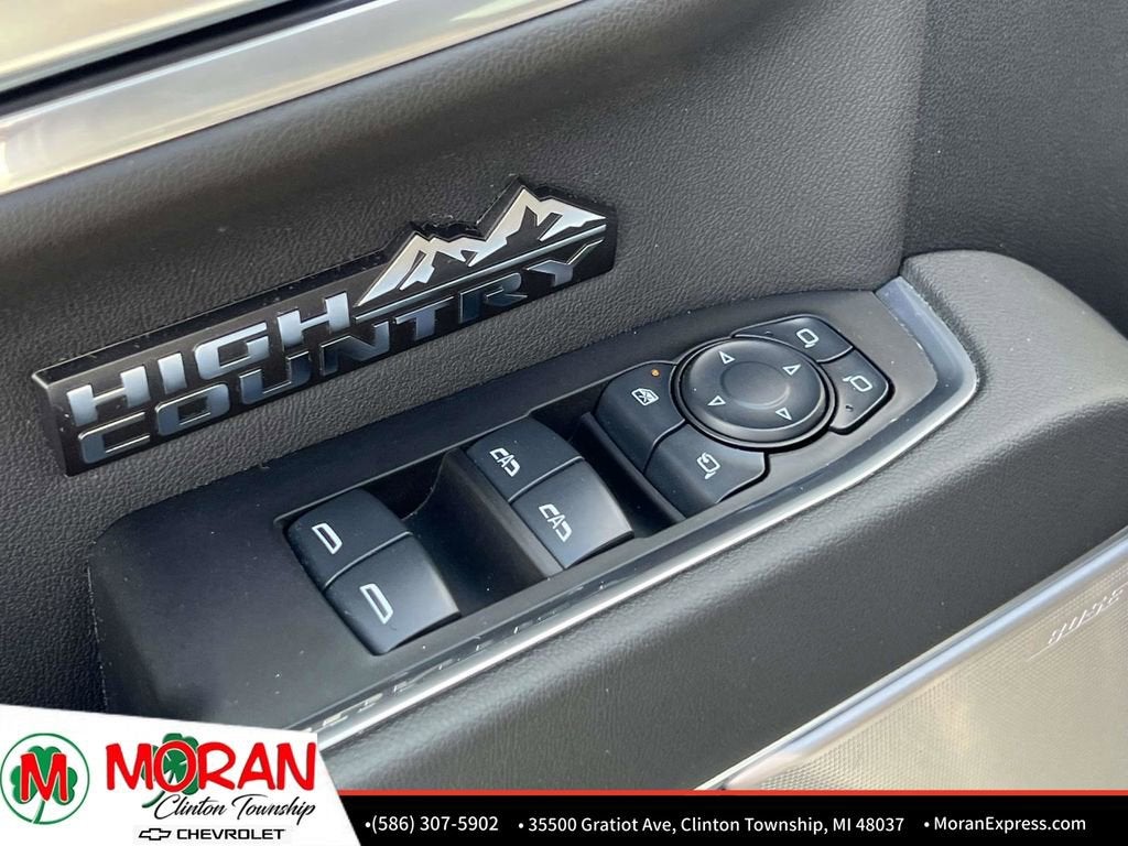 2025 Chevrolet Silverado 1500 High Country - Photo 17