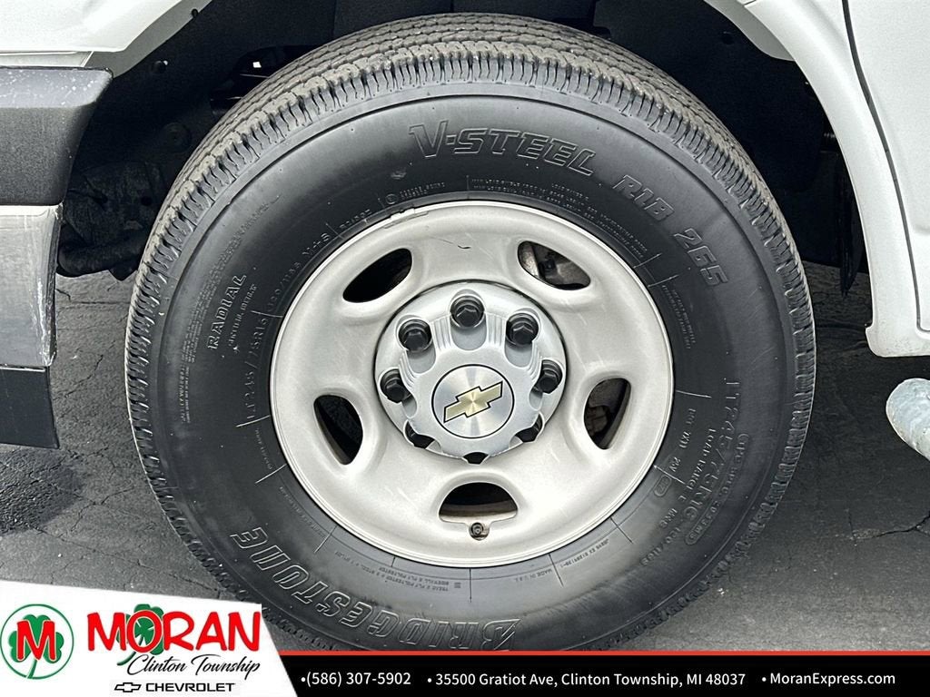 2024 Chevrolet Express Cargo 2500 WT