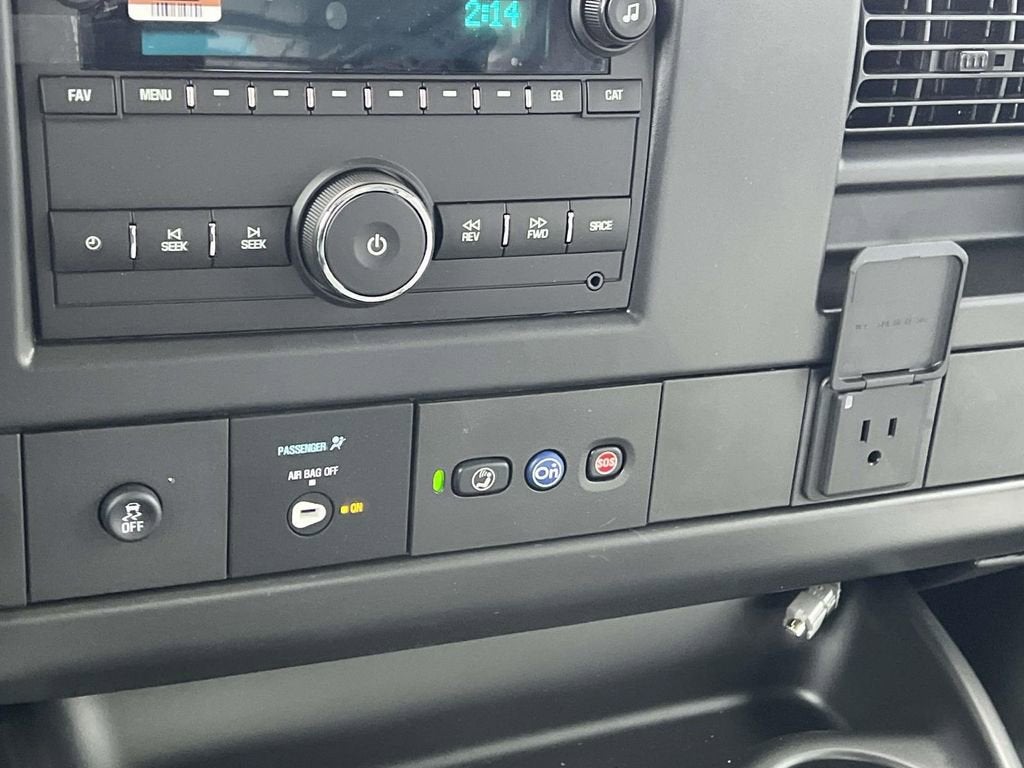 2025 Chevrolet Express Cargo 2500 WT