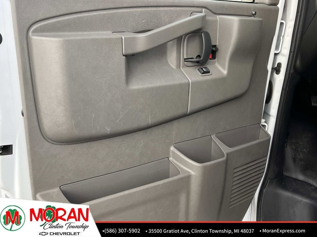 2024 Chevrolet Express Cargo 2500 WT