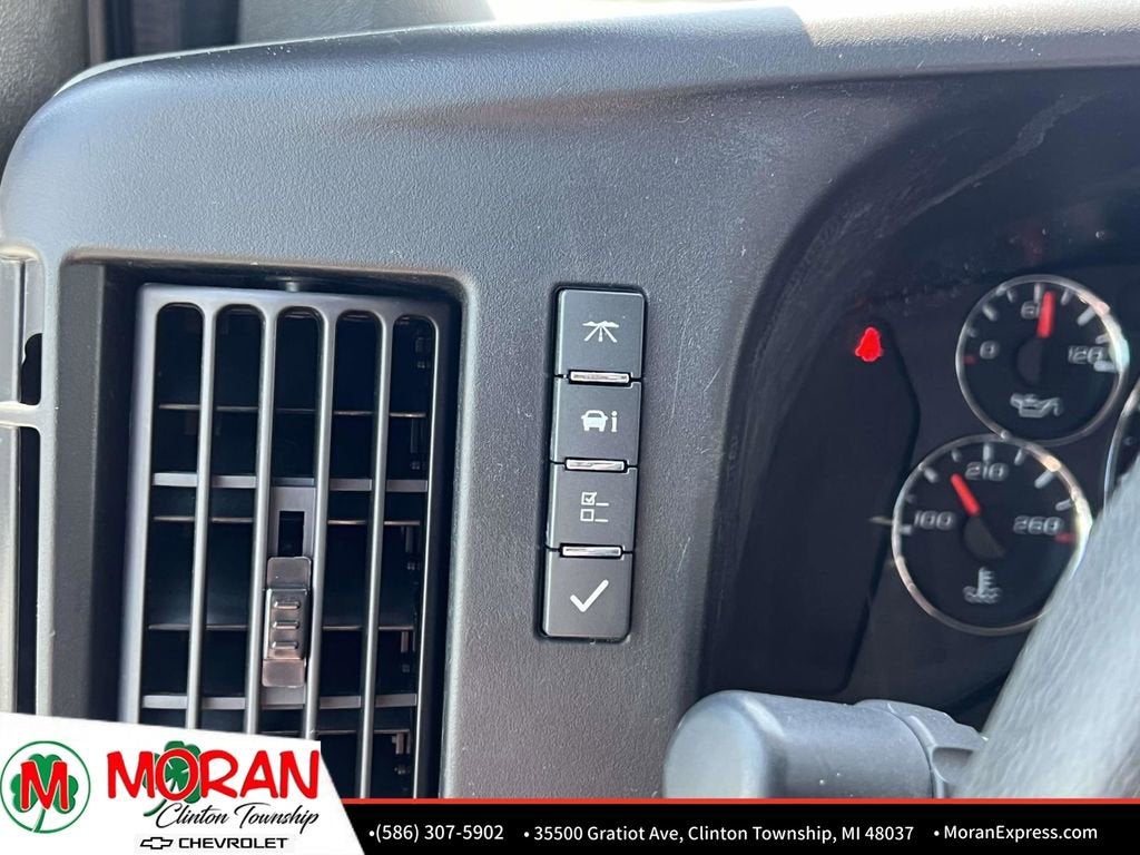 2024 Chevrolet Express Cargo 2500 WT