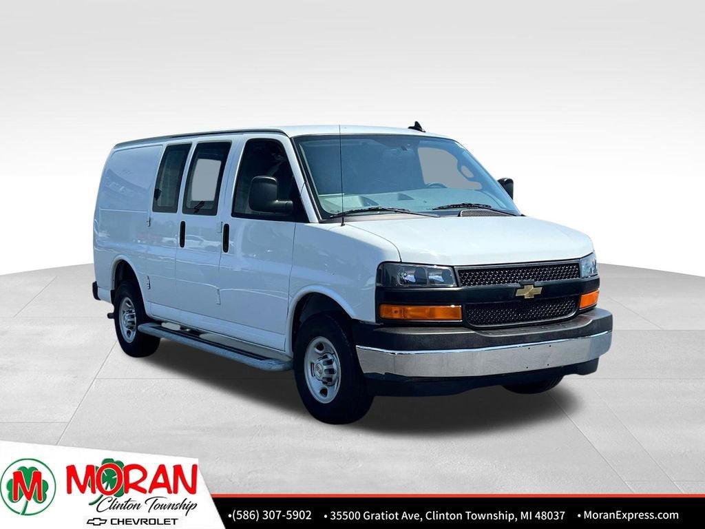 2024 Chevrolet Express Cargo Work Van - Photo 9