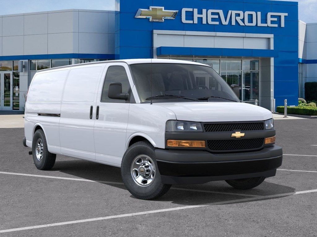 2026 Chevrolet Express Cargo WT