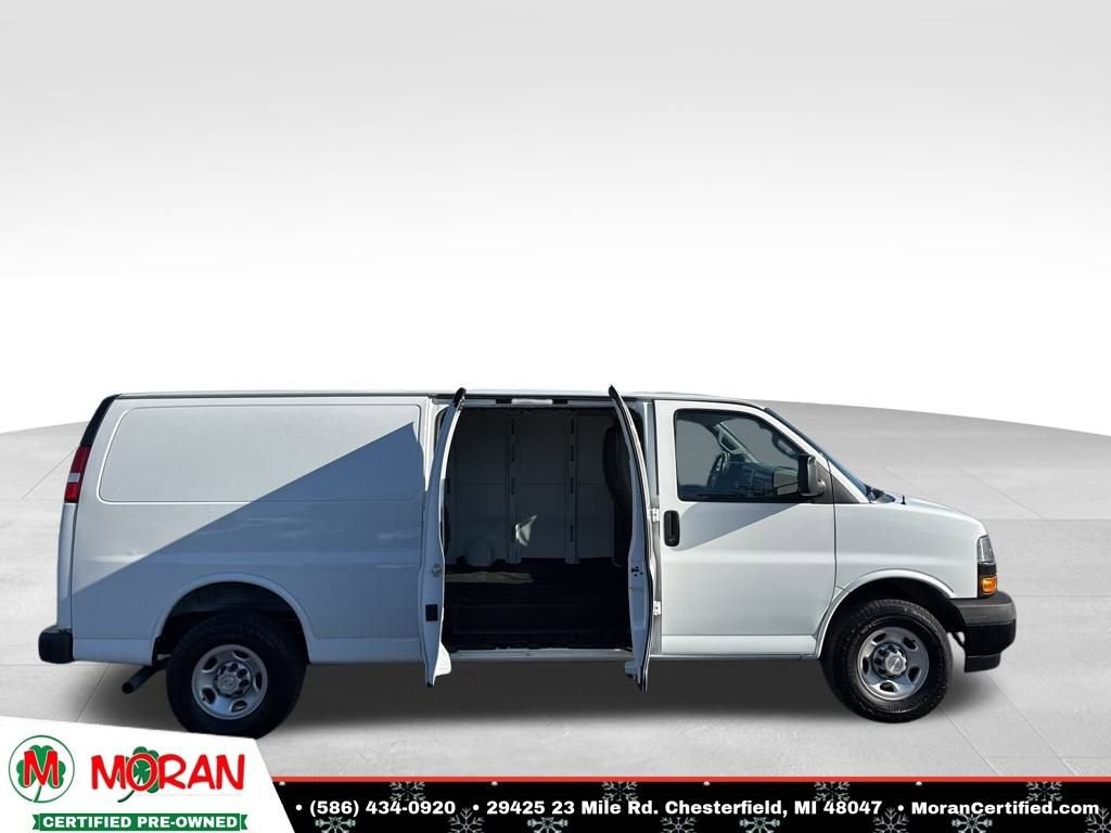 2023 Chevrolet Express Cargo 3500 WT
